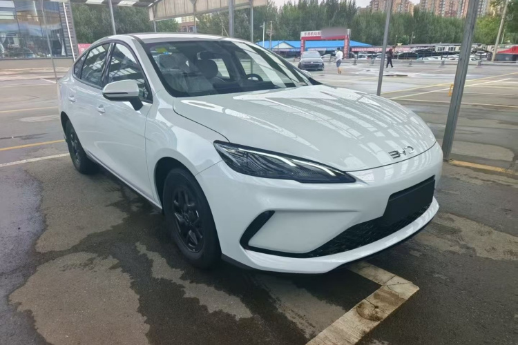 比亚迪 海豹05 DM-i 2025款 DM-i 智驾版 55KM豪华型车身外观6002