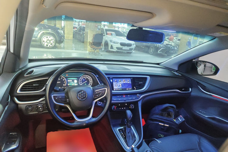 别克 英朗 2021款 改款 典范 1.5L 自动精英型中控内饰12