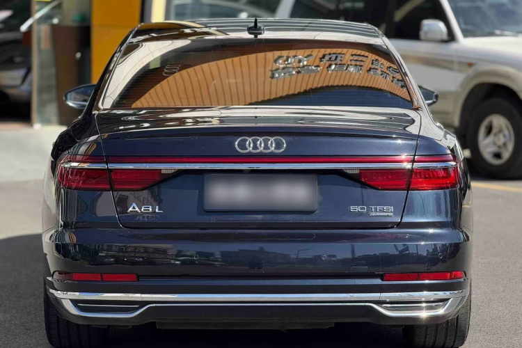 奥迪A8 2021款 A8L 50 TFSI quattro 舒适型车身外观6