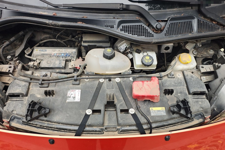 smart fortwo 2016款 0.9T 66千瓦硬顶先锋版局部细节24