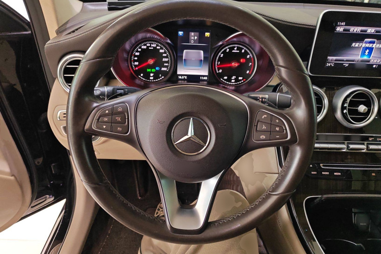 奔驰GLC 2019款 GLC 260 L 4MATIC 动感型局部细节13