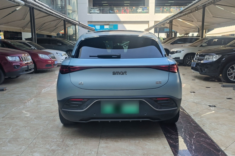 smart精灵#3 2023款 Pulse四驱版车身外观6006