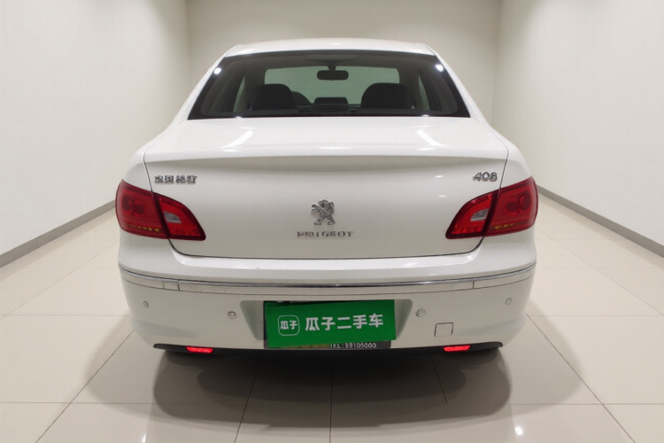 标致408 2013款 2.0L 自动舒适版车身外观6