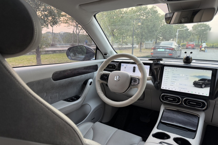 零跑汽车 零跑C11 2021款 豪华版中控内饰7005