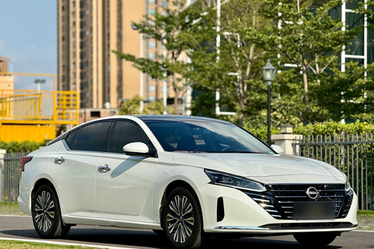 日产 天籁 2022款 2.0L XL-TLS 悦享版车身外观6003