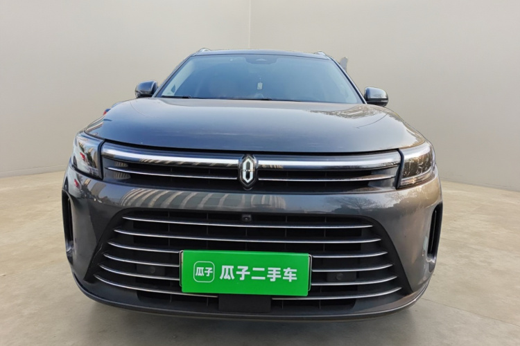 鸿蒙智行 问界M7 2022款 1.5T 后驱舒适版车身外观2