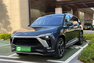 蔚来ES8 2020款 415KM 签名版 六座版