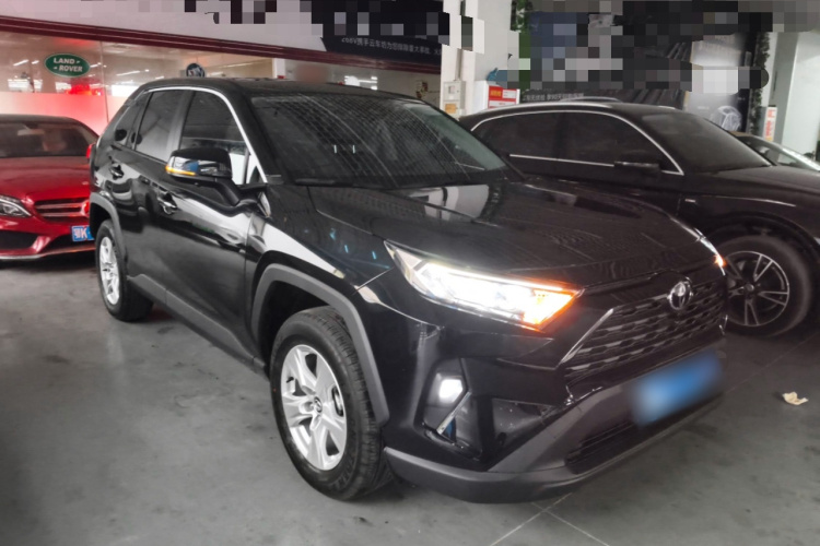 丰田 RAV4荣放 2024款 2.0L CVT两驱都市版车身外观6002