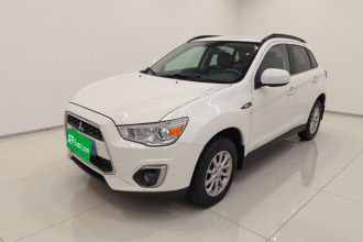 三菱 劲炫ASX 2013款 2.0L CVT两驱科技版