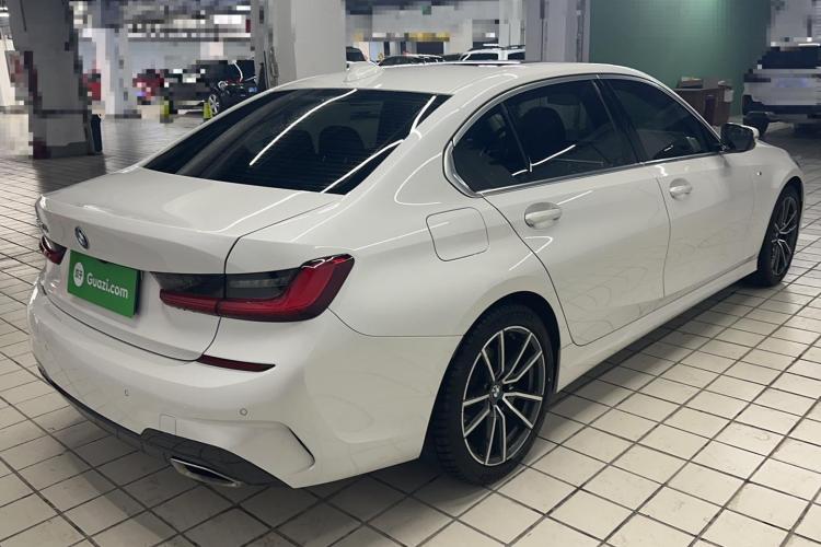 宝马3系 2021款 改款 320Li M运动套装车身外观6003