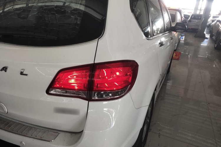 哈弗H6 2016款 升级版 1.5T 手动两驱精英型车身外观9