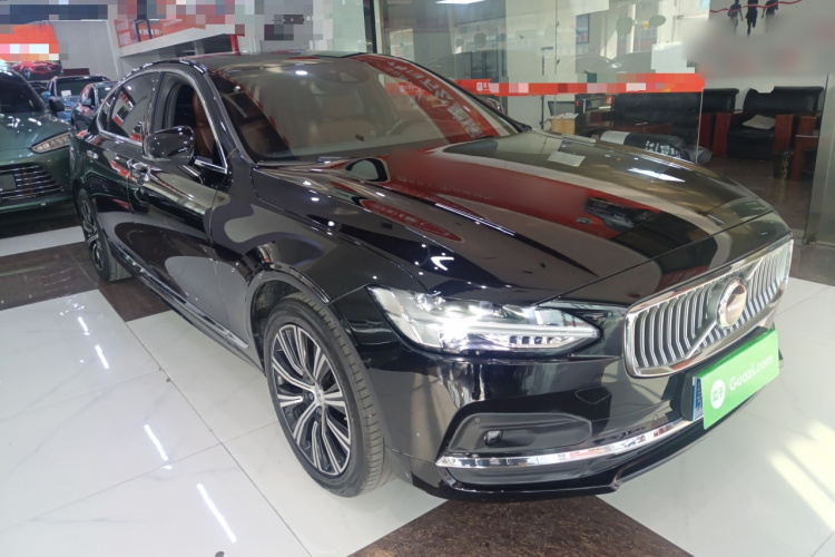 沃尔沃S90 2021款 B5 智逸豪华版车身外观3