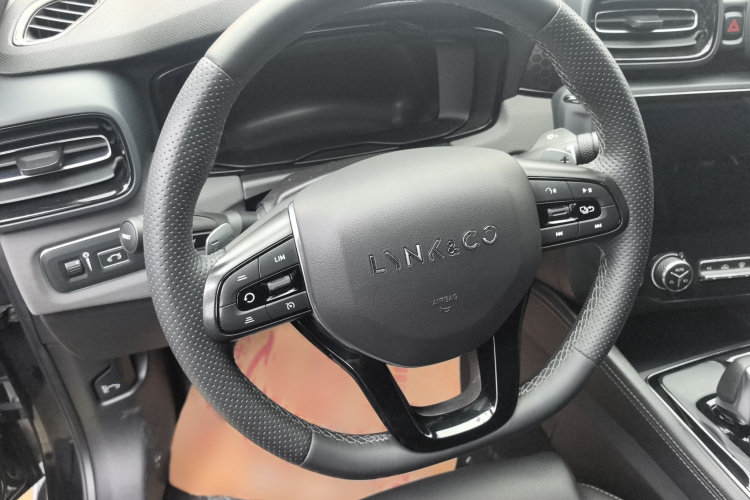 领克03 2021款 1.5TD DCT劲Plus中控内饰7006