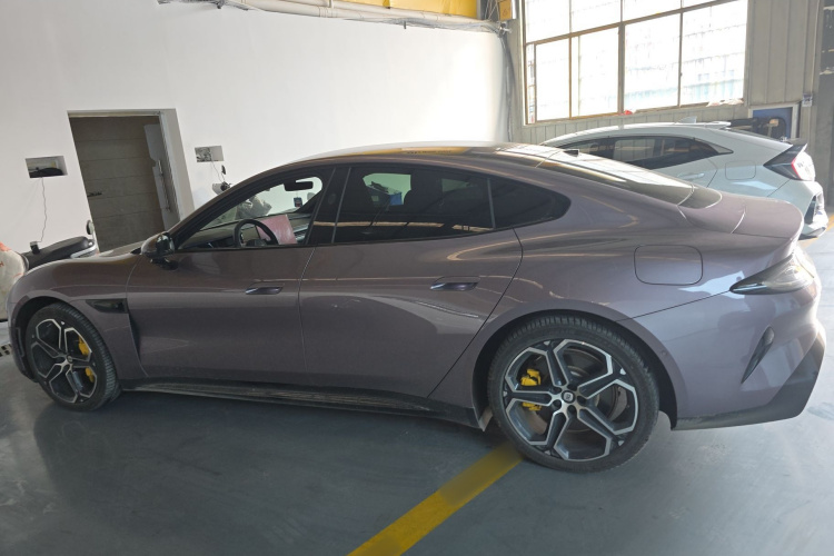 小米汽车 小米SU7 2024款 后驱长续航智驾版车身外观4