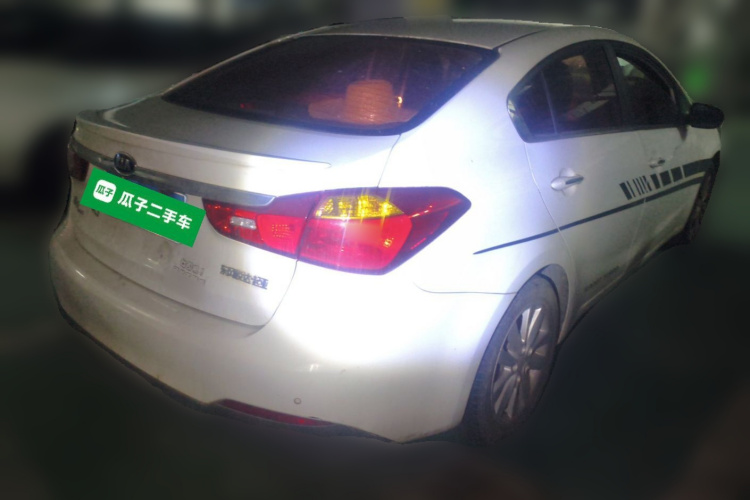 起亚K3 2015款 1.6L 自动GLS车身外观6005