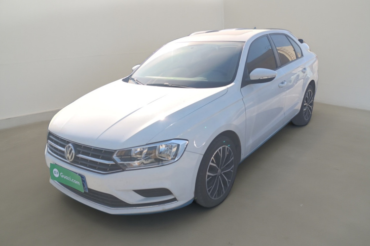 大众 2019款 宝来·传奇 1.5L 自动领先型 国VI车身外观1