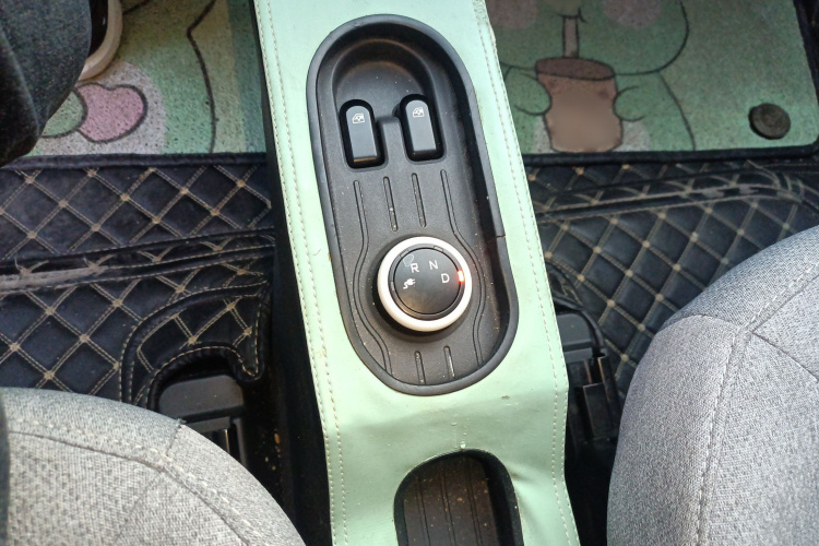 五菱汽车 宏光MINIEV 2021款 马卡龙时尚款 磷酸铁锂局部细节18