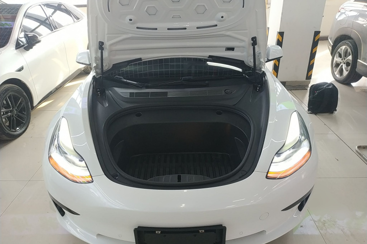 特斯拉 Model 3 2022款 后轮驱动版局部细节24