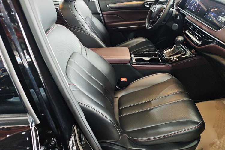 广汽传祺 传祺M6 2023款 PRO 270T DCT尊享版局部细节41