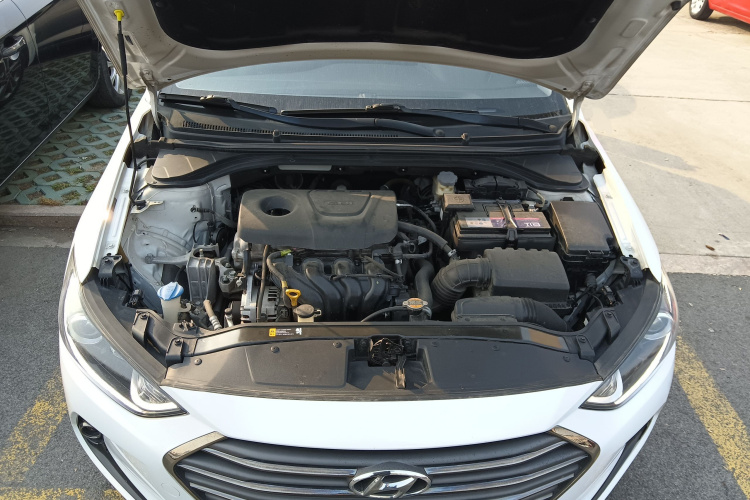 现代 领动 2016款 1.6L 自动智炫·精英型局部细节24