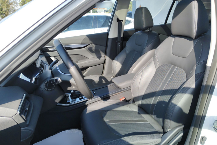 东风风神 奕炫GS 2020款 230T 自动越目版中控内饰19