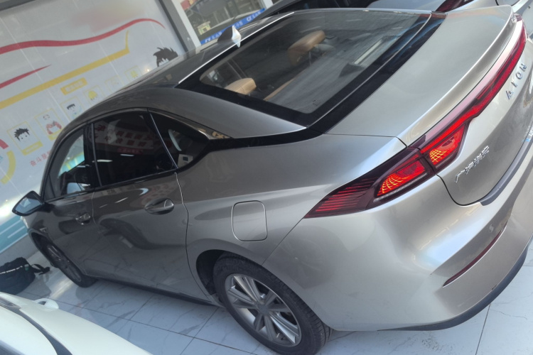 埃安 AION S 2022款 魅 580车身外观6003