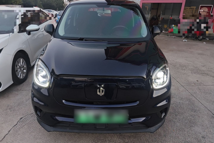 零跑汽车 零跑T03 2021款 400轻享版 三元锂车身外观2