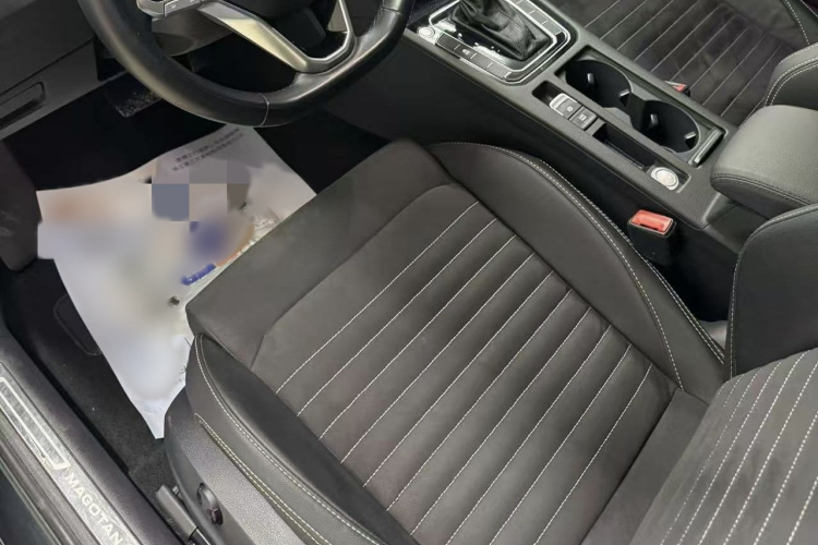 大众 迈腾 2020款 330TSI DSG 豪华型局部细节19