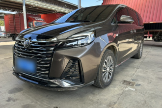 别克GL8 2023款 陆上公务舱 652T 豪华型