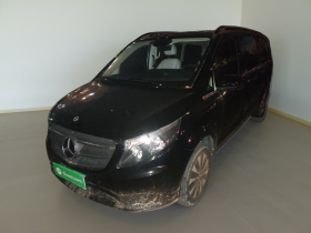 奔驰 威霆 2021款 2.0T 精英版 7座