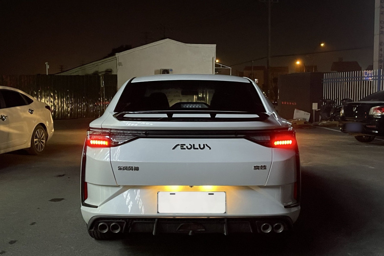 东风风神 奕炫 2023款 1.5L 自动荣耀版车身外观6004