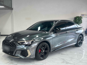 奥迪A3 2024款 A3L Limousine 35 TFSI RS套件燃速型