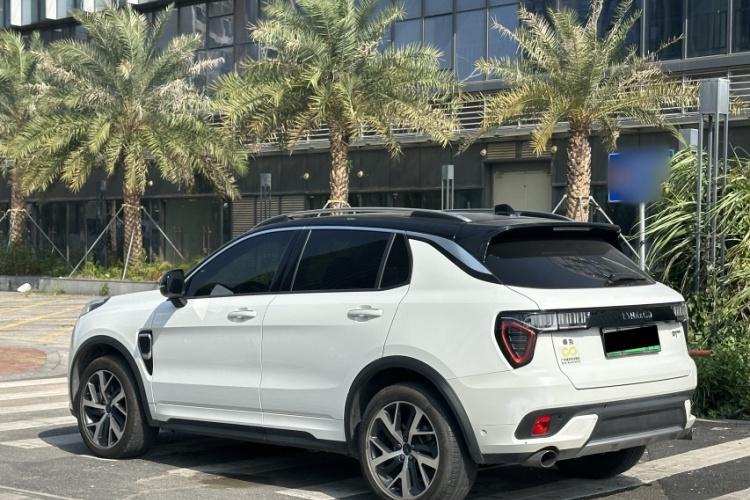 领克01 EM-P 2018款 1.5T PHEV 劲Pro 国V车身外观6008