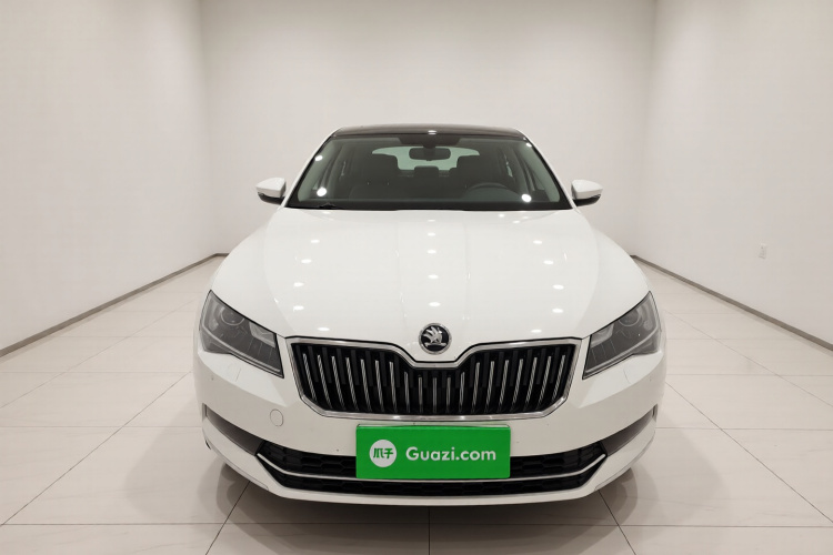 斯柯达 速派 2018款 TSI280 DSG舒适版 国V车身外观2