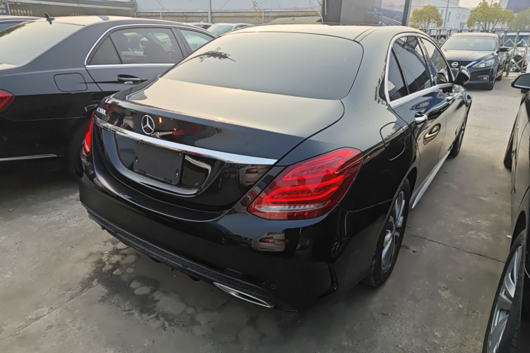 奔驰C级 2015款 C 200 L 运动型车身外观7