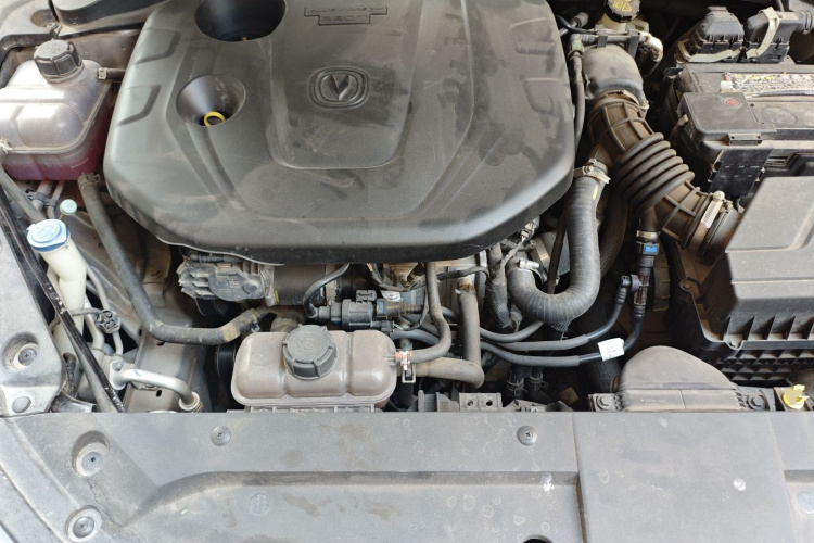 长安 逸动 2020款 PLUS 蓝鲸NE 1.4T GDI DCT旗舰型局部细节24