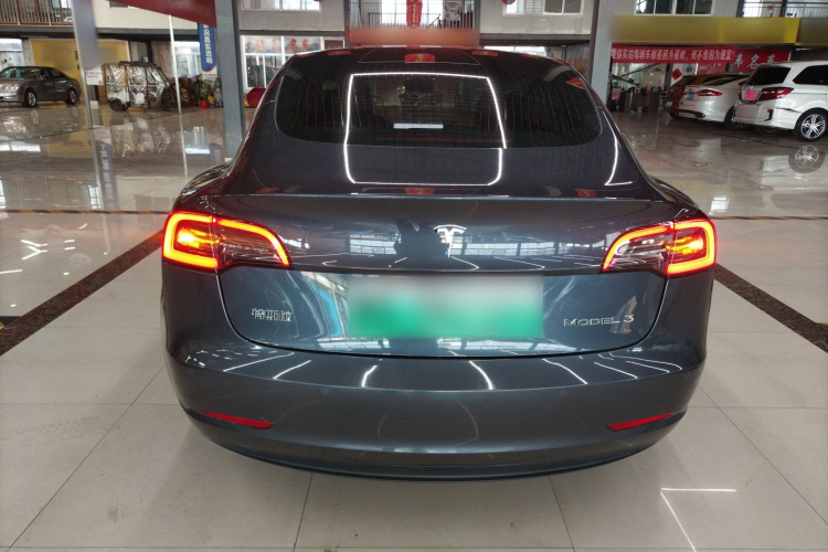 特斯拉 Model 3 2020款 标准续航后驱升级版车身外观6