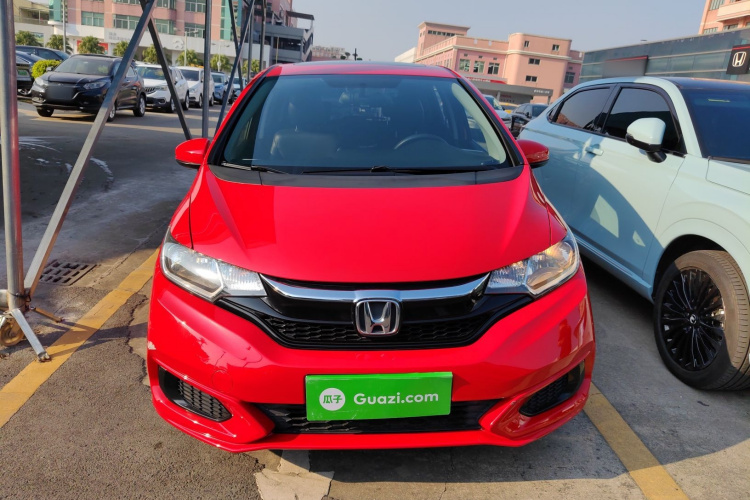 本田 飞度 2018款 1.5L CVT舒适天窗版车身外观2