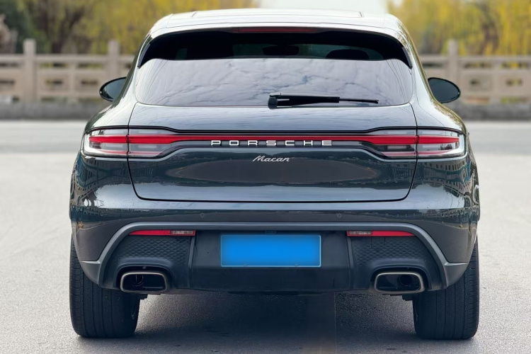 保时捷 2022款 Macan 2.0T车身外观6005