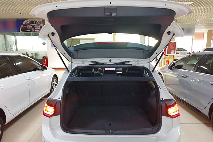 大众 高尔夫 2025款 300TSI R-Line局部细节23