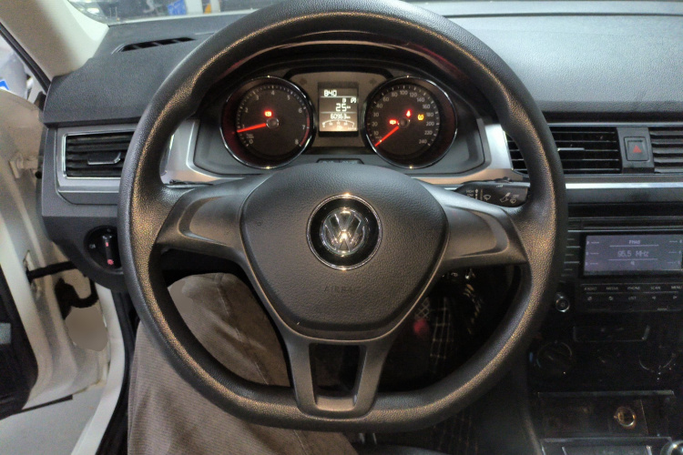 大众 2019款 改款 宝来·传奇 1.5L 手动时尚型 国VI局部细节13