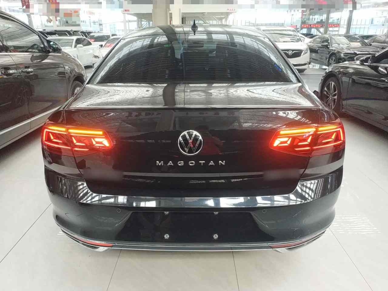 大众 迈腾 2023款 200万辆纪念版 330TSI DSG豪华型(4)