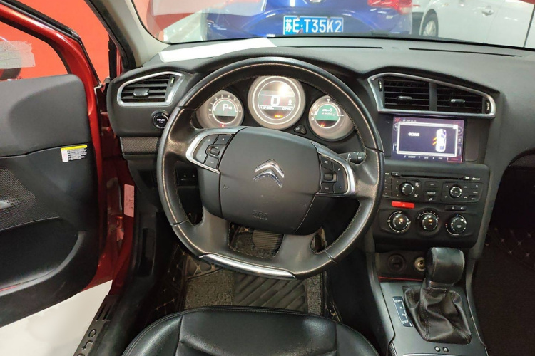 雪铁龙C4L 2016款 1.6T 自动领先型局部细节13