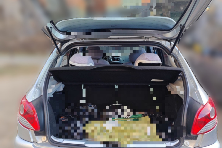 标致207 2013款 CROSS 1.4L 手动驭乐型中控内饰23