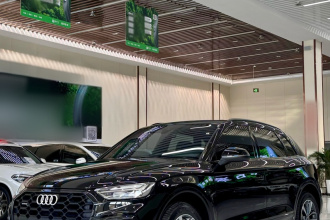 奥迪Q5L 2023款 40T 豪华动感型