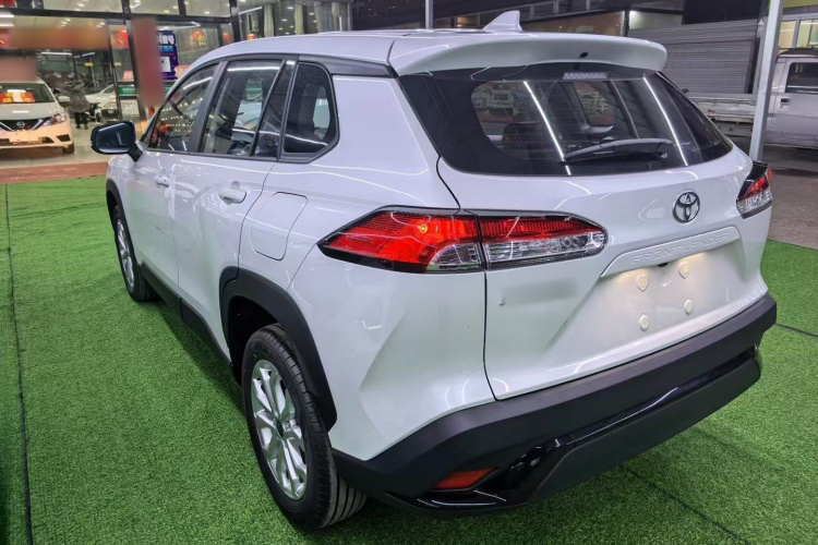 丰田 锋兰达 2026款 2.0L CVT舒适版车身外观6003