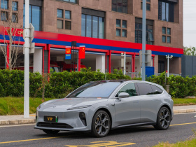 蔚来ET5T 2024款 75kWh Touring