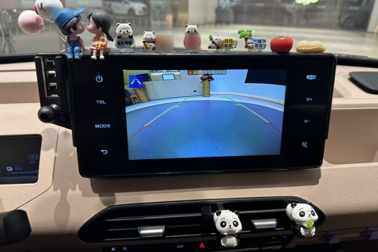 吉利银河 2024款 熊猫mini 200km 耐力熊局部细节9005