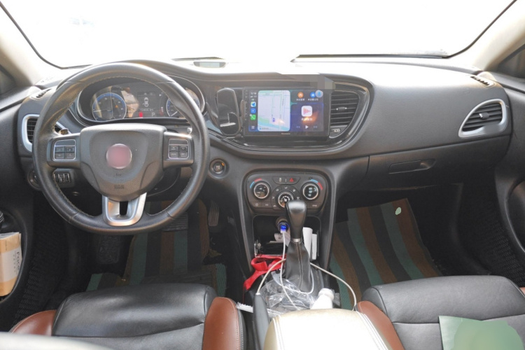 菲亚特 菲翔 2015款 1.4T 自动劲享版中控内饰7002