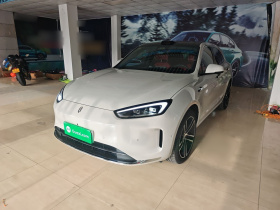 鸿蒙智行 问界M5 2025款 增程   Ultra 四驱版